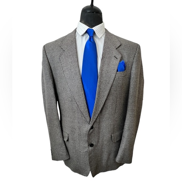 VINTAGE..ANDRE’ VACHON MENS SPORT BLAZER WOOL & SILK IN EXCELLENT CONDITION. - Picture 8 of 12